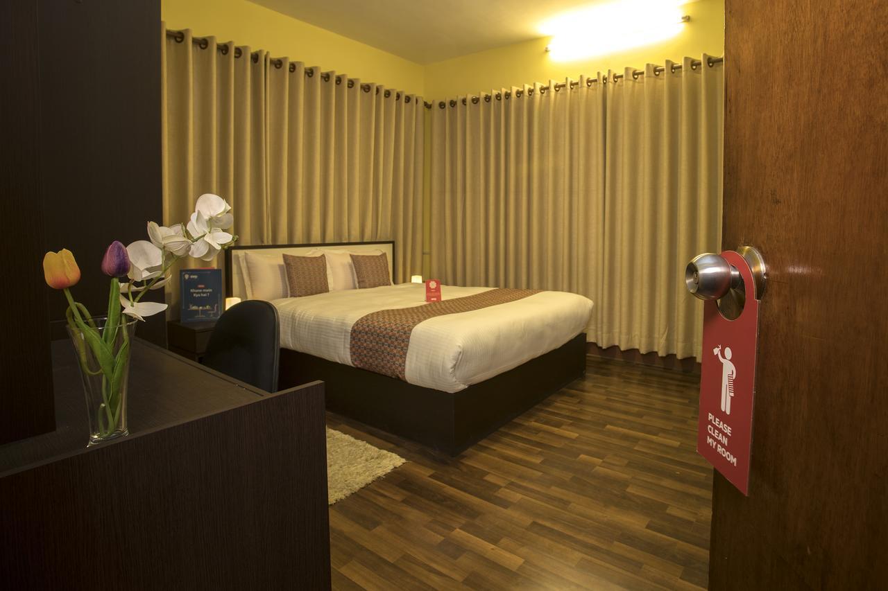 Oyo 131 Hotel Milarepa Катманду Екстер'єр фото