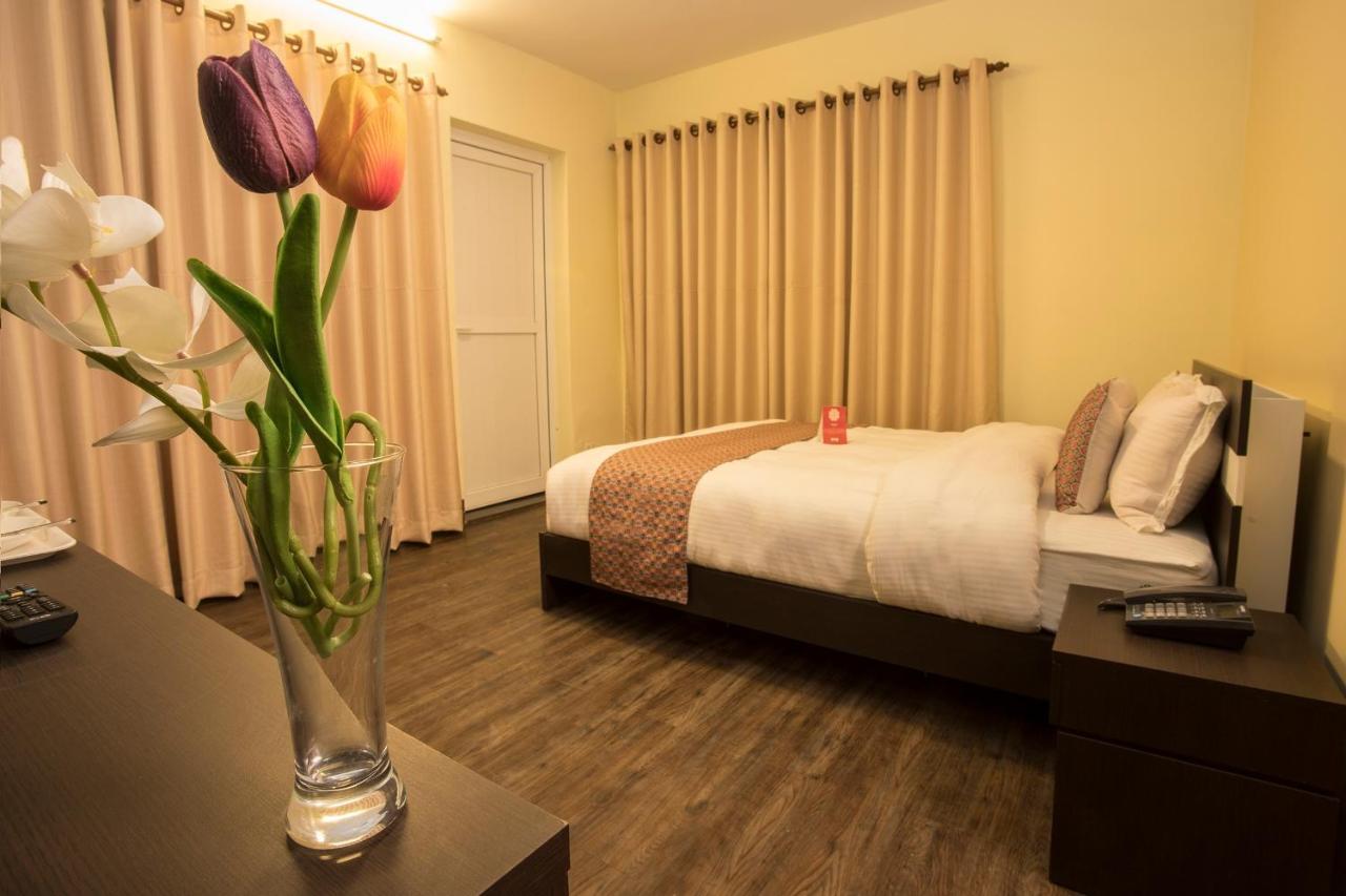 Oyo 131 Hotel Milarepa Катманду Екстер'єр фото
